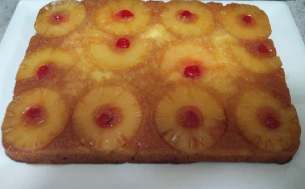 Pineapple upside-down cake